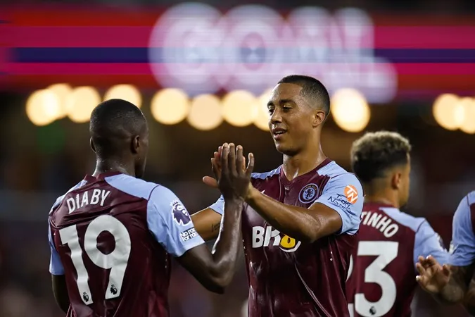 Aston Villa đang dẫn đầu bảng xếp hạng Premier League Summer Series - Ảnh: Internet