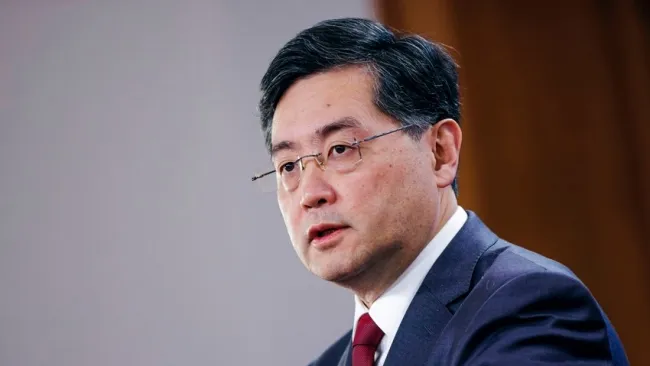 Trung Quốc phản ứng trước những 'đồn thổi ác ý' việc miễn nhiệm ông Tần Cương 1