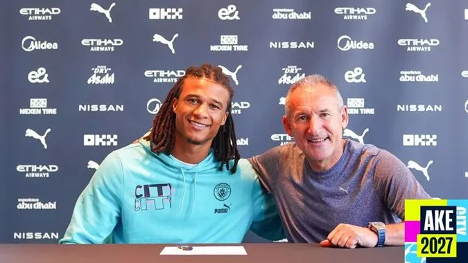 Nathan Ake cam kết tương lai tại Man City - Ảnh: Internet