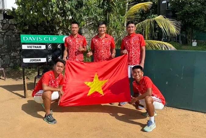 Tuyển quần vợt Việt Nam ngược dòng giành suất play-off nhóm II Davis Cup 2024