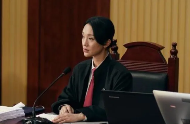 Châu Tấn được khen khi thao thao bất tuyệt với lời thoại về luật dài 2 trang A4 1