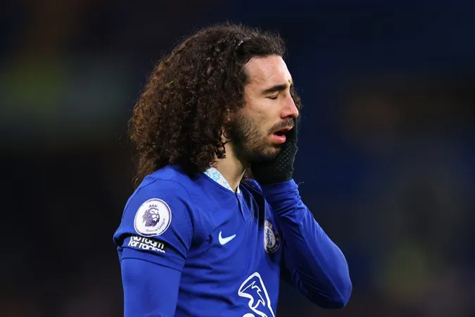 Cucurella quyết tâm giành vị trí ở Chelsea mùa giải 2023-24