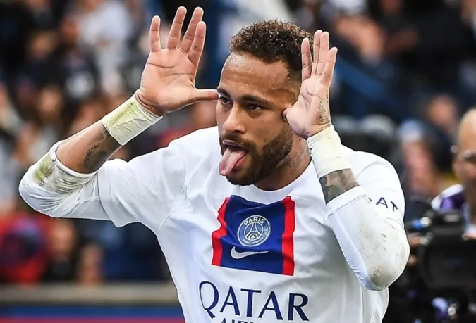 Neymar đã gắn bó với PSG được 6 năm