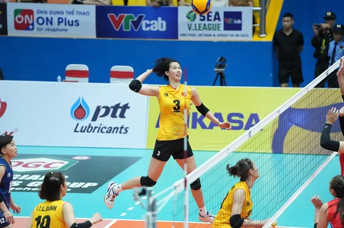 Tuyển bóng chuyền nữ Việt Nam bất ngờ thua một set trước Philippines tại SEA V-League