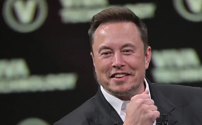 Elon Musk sẽ bảo vệ những người dùng X bị công ty của họ sa thải 1