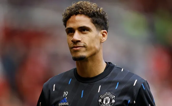 Varane lên án nhưng thay đổi mới của Ban tổ chức Ngoại hạng Anh - Ảnh: Internet