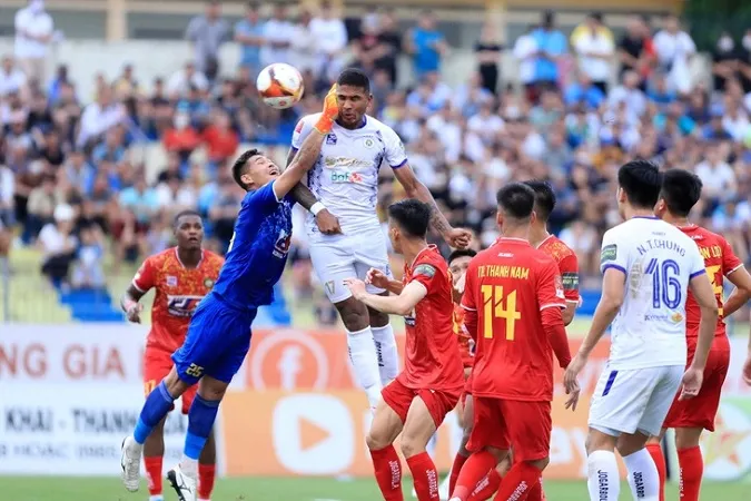 Kết quả V-League 2023 Thanh Hóa vs Hà Nội: Ngoại binh lập hat-trick, cuộc đua vô địch chưa ngã ngũ 2