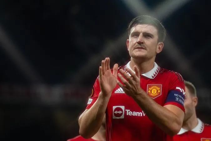 MU không có áp lực bắt buộc phải bán Maguire