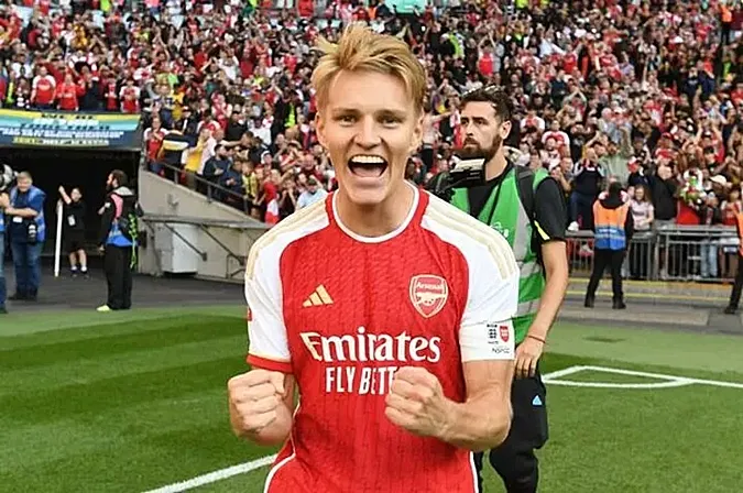 Arsenal đang đàm phán gia hạn với Odegaard. Ảnh: Internet