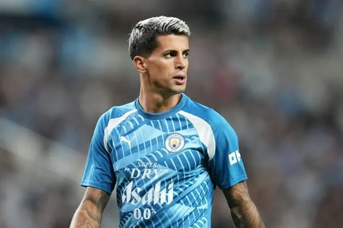 Joao Cancelo chuẩn bị gia nhập Barca - Ảnh: Internet