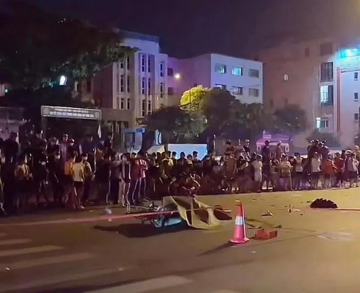 Va quẹt xe trong đêm, một chiến sỹ công an tử vong 1