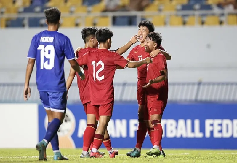 Kết quả U23 Đông Nam Á 2023: Thắng nhọc U23 Philippines, U23 Việt Nam vào Bán kết với ngôi nhất bảng