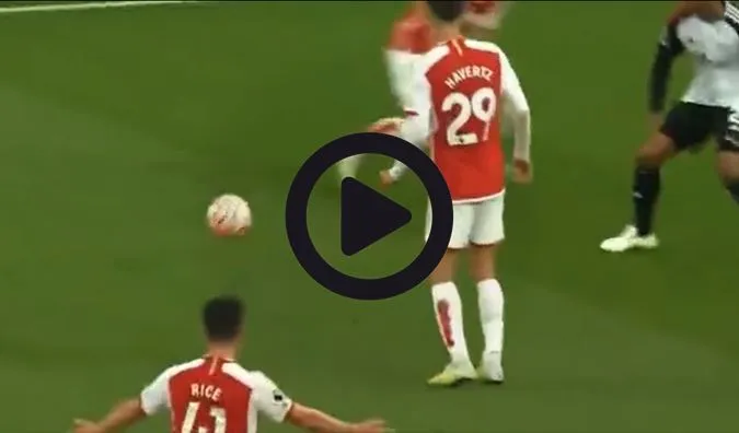 VIDEO: Kai Havertz khiến CĐV Arsenal lắc đầu ngao ngán với 2 tình huống xử lý hài hước trước Fulham 2