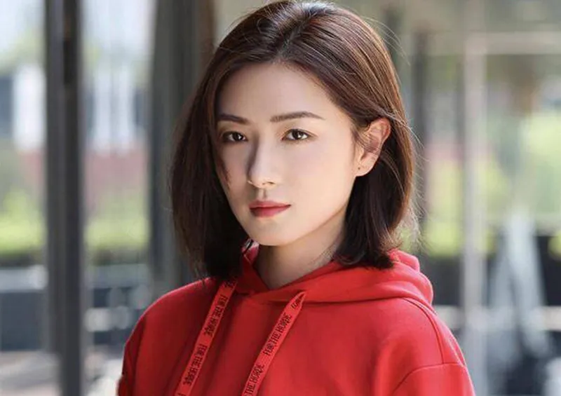 Vạn Thiến từng bị chặn đường diễn xuất vì dám từ chối 