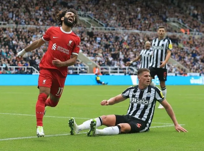 Chấm điểm Newcastle 1-2 Liverpool: Tội đồ Van Dijk | Nunez cứu rỗi The Kop 3