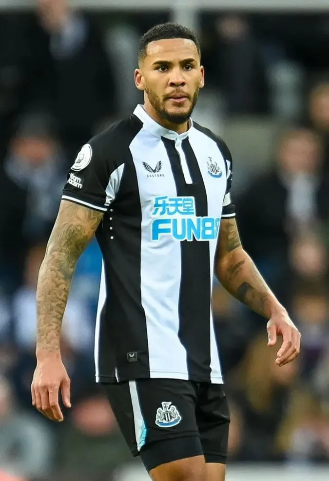 Jamaal Lascelles từng có thời gian làm đội trưởng Newcastle - Ảnh: Internet