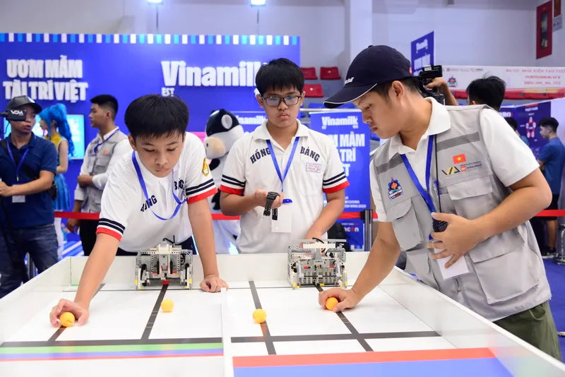 Vinamilk tiếp sức nhà vô địch nhí bứt phá tại Robotacon WRO 2023 3