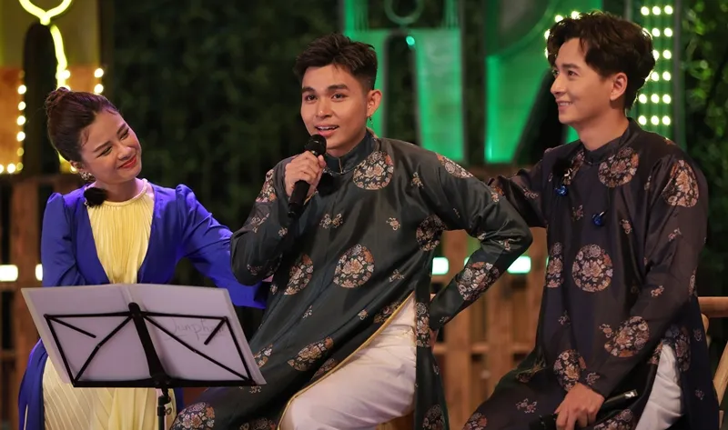 Jun Phạm trải lòng về sự ra đi của bố, bật khóc ngay trên sân khấu 1