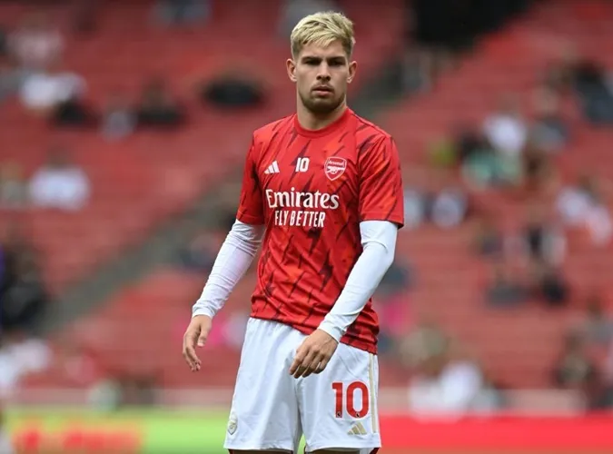 Fabrizio Romano nói 3 từ, tương lai Emile Smith Rowe tại Arsenal ngã ngũ 1