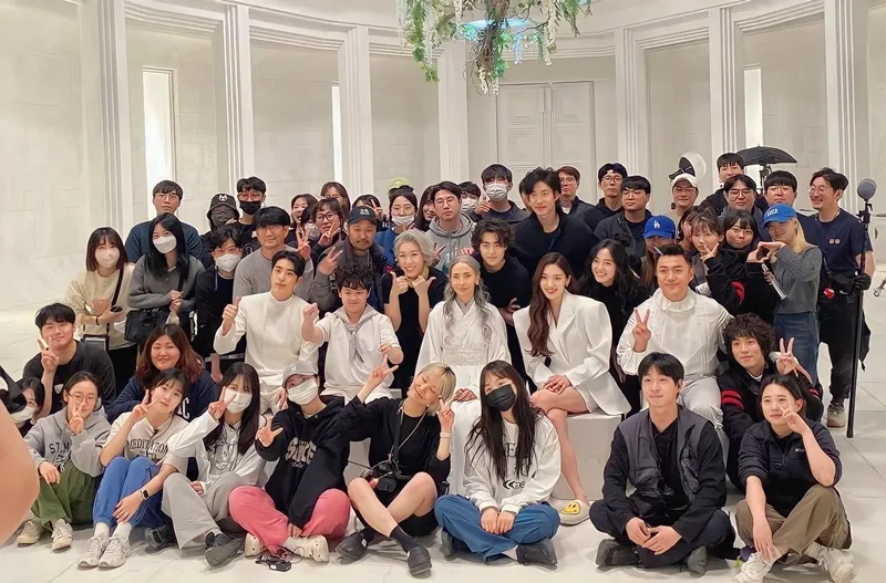 Nghệ Thuật Săn Quỷ và Nấu Mì 2 tập cuối đạt rating kỷ lục, tạo hình của Jo Byung Gyu gây thương nhớ 16