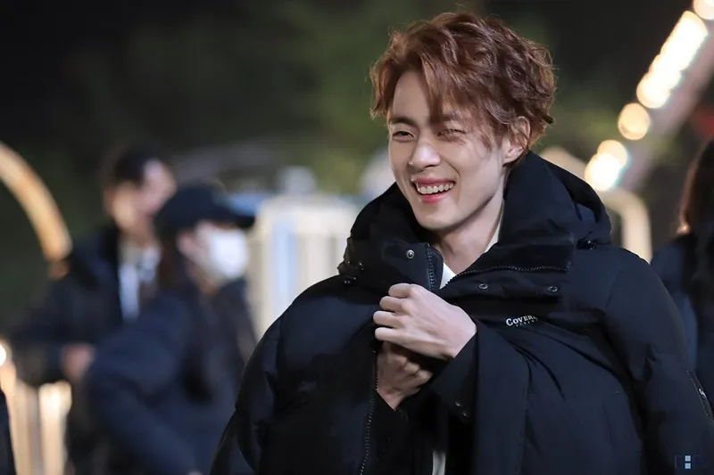 Nghệ Thuật Săn Quỷ và Nấu Mì 2 tập cuối đạt rating kỷ lục, tạo hình của Jo Byung Gyu gây thương nhớ 15