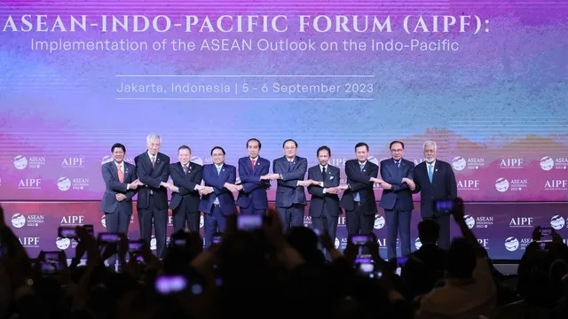 Thủ tướng: ASEAN phải nêu cao tinh thần đoàn kết, độc lập, tự chủ, tự cường 2