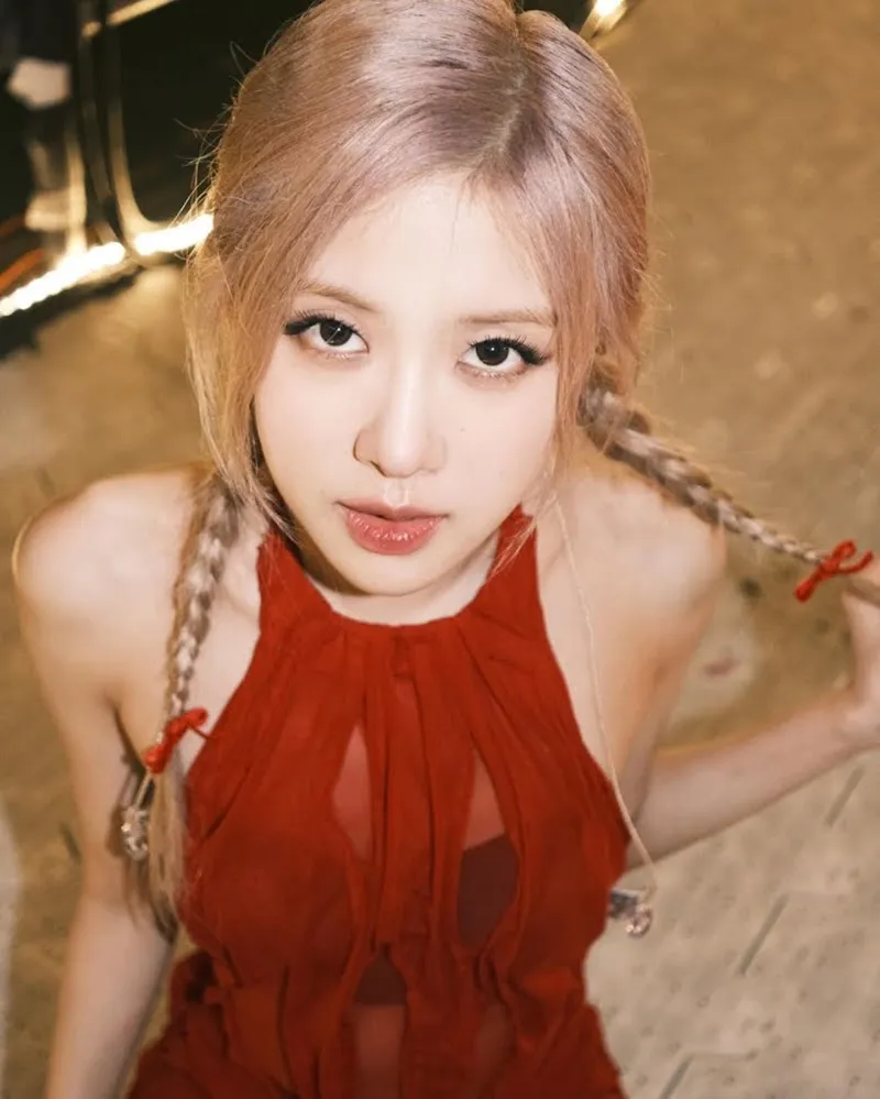 Rosé (BLACKPINK) và Jungkook (BTS) rộ nghi vấn hẹn hò, sự thật ra sao? 10