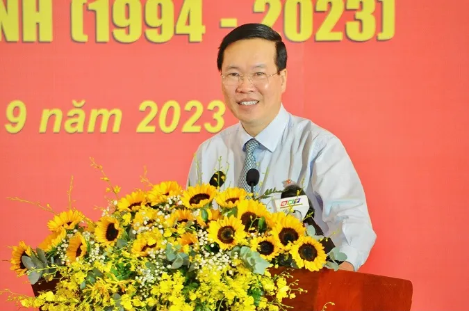 Chủ tịch nước Võ Văn Thưởng gặp gỡ các thế hệ chiến sĩ tình nguyện và gia đình nuôi quân tiểu biểu 1