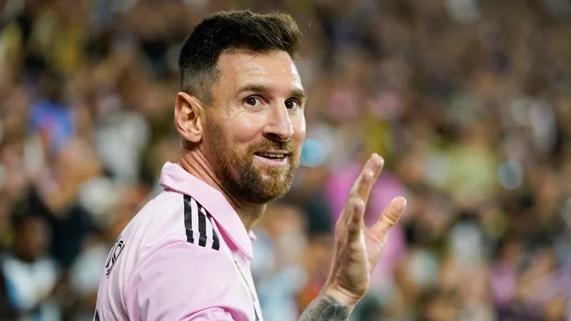 Jack xác nhận chi 5 tỷ cho người kết nối để gặp Messi, tố doanh nhân Quốc Cường liên tục 