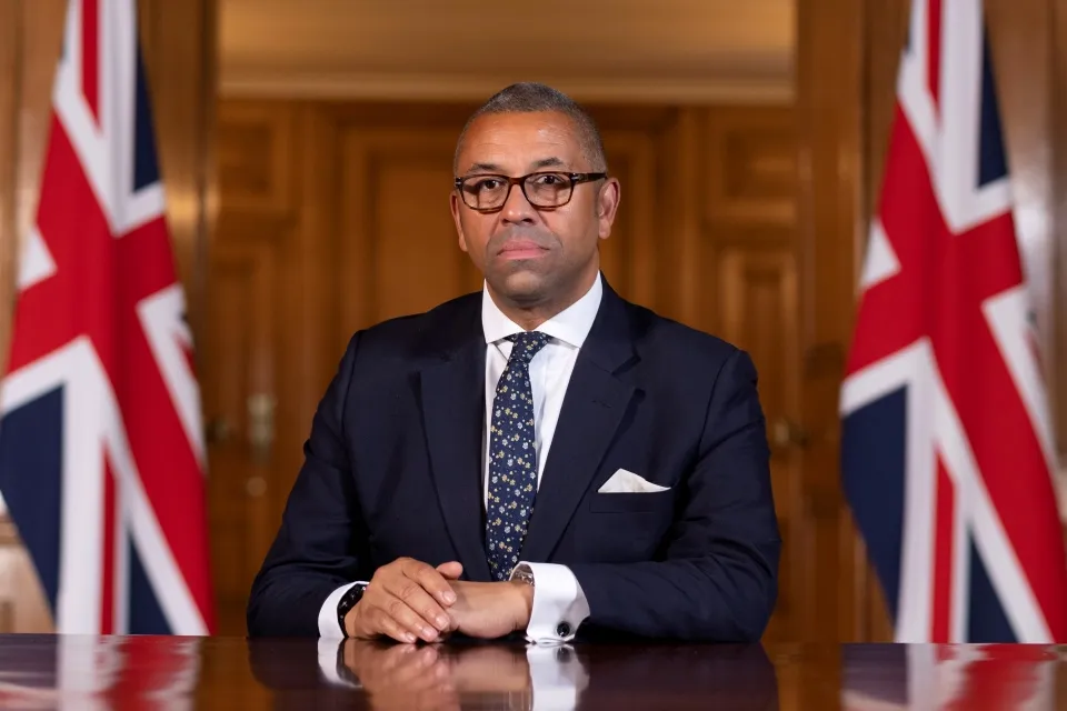 Ngoại trưởng Anh James Cleverly - Ảnh: GOV.UK