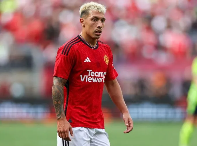 Đội hình tối ưu của MU với Amrabat: Mason Mount có vị trí mới | Tuyến giữa bá đạo 2