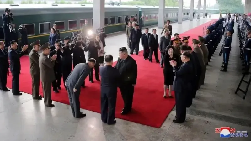 Lãnh đạo Triều Tiên Kim Jong Un đi tàu đến Nga 1