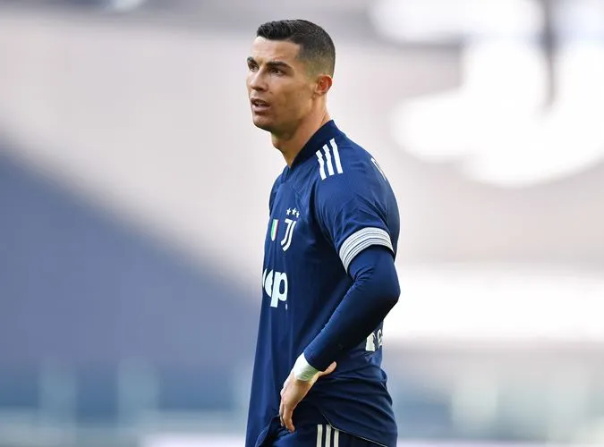 Tin bóng đá mới nhất: Ronaldo đòi kiện Juventus | Arsenal chốt cùng lúc 2 chữ ký 1