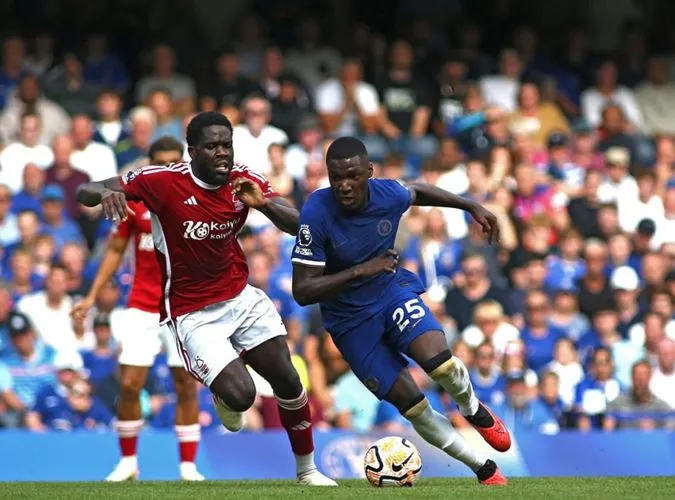 XONG: Pochettino báo hung tin về Caicedo, Chelsea như ngồi trên đống lửa 1