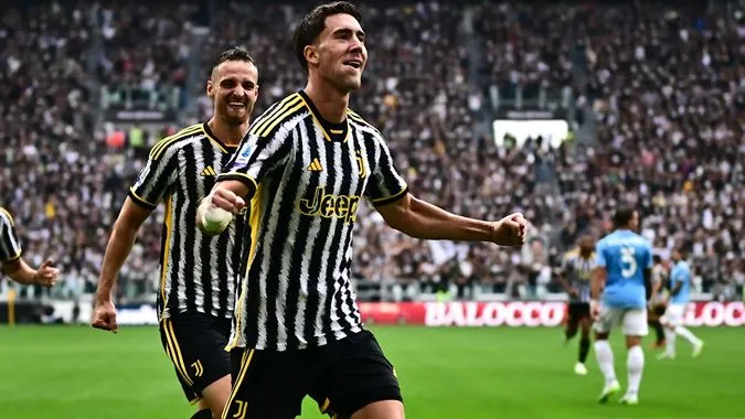 Juventus đang bay cao nhờ phong độ ghi bàn của Dusan Vlahovic - Ảnh: Internet