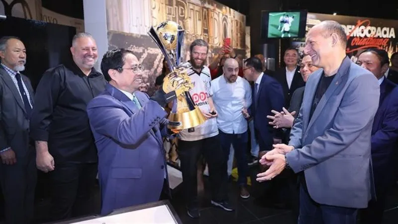 Thủ tướng thăm CLB bóng đá hàng đầu Brazil, thúc đẩy hợp tác với Việt Nam 2