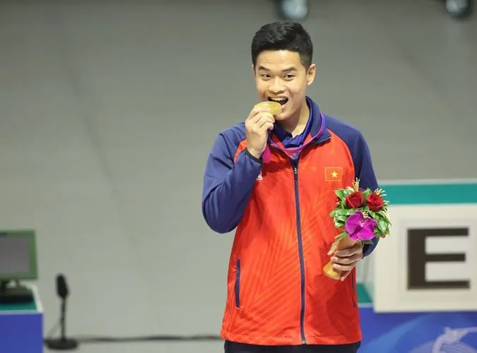 ASIAD 19: Xạ thủ Phạm Quang Huy giúp Việt Nam giành HCV đầu tiên 1