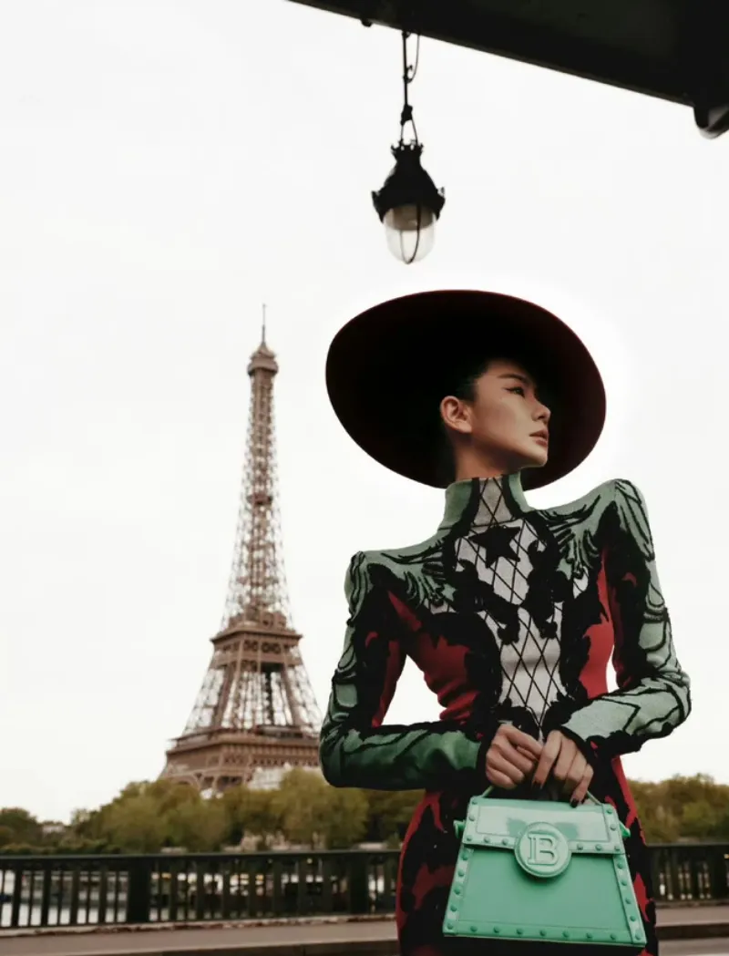 Toàn cảnh sao Hoa Ngữ “khoe sắc” tại Paris Fashion Week 20