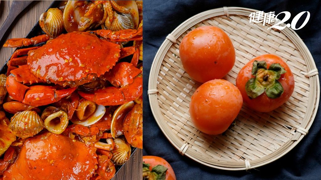 Hồng và cua - thực phẩm thường được cho là kỵ nhau trong dân gian