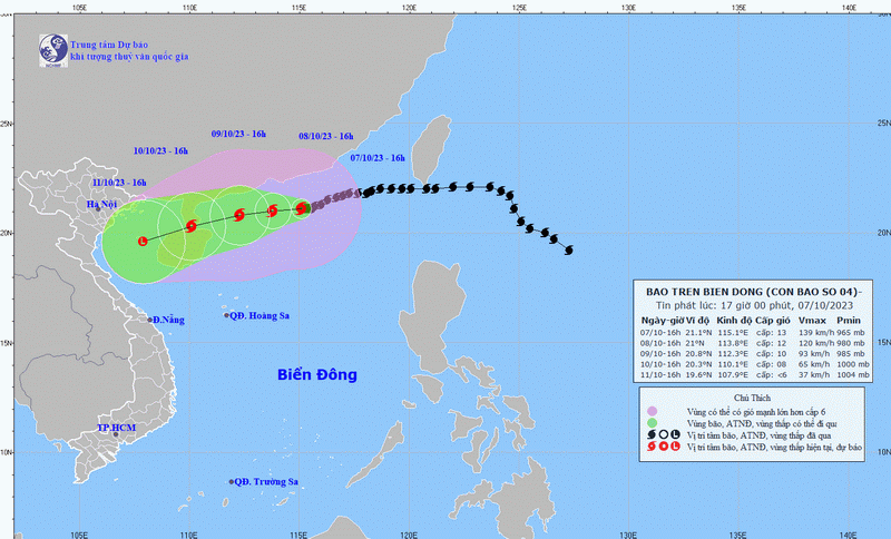 Chiều 7/10, bão số 4 mạnh cấp 13, giật cấp 16, hầu như không di chuyển 1