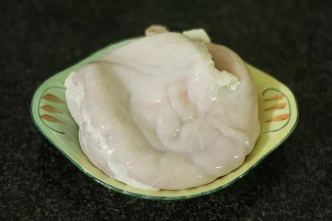 How to clean pig intestines to be white and fragrant, and crispy 8