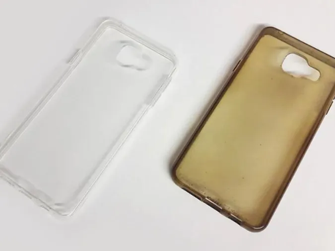 10 Super Effective Ways to Clean Phone Cases at Home 1