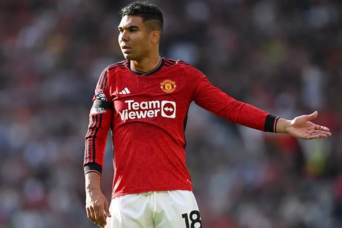 Casemiro đã dính phải chấn thương mắt cá chân - Ảnh: Internet