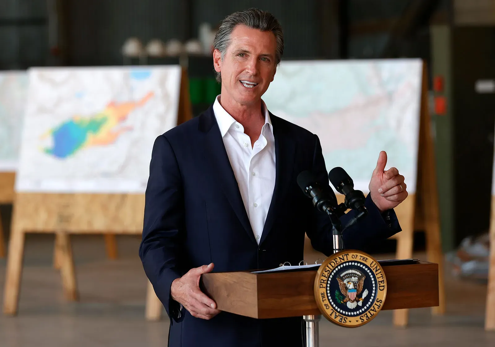 Thống đốc California Gavin Newsom - Ảnh: Britannica