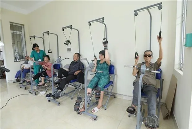 Đề xuất tăng mức trợ giúp xã hội lên từ 360.000 đồng lên 500.000 đồng/tháng 1