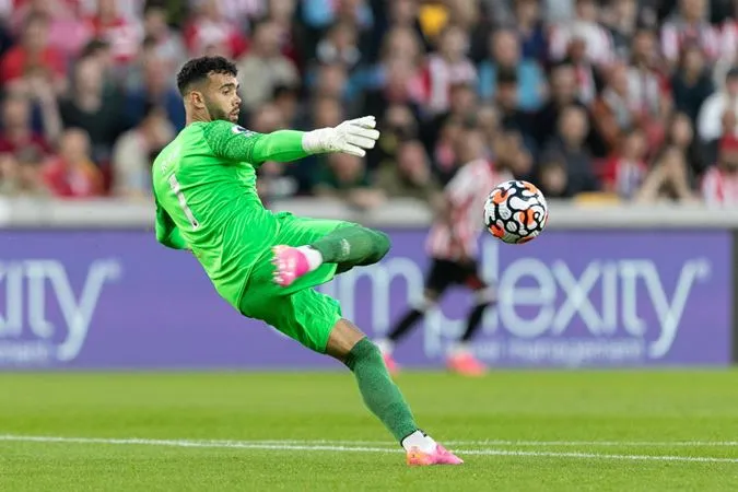 David Raya cho thấy nhiều vấn đề trong những trận đấu gần đây - Ảnh: Internet