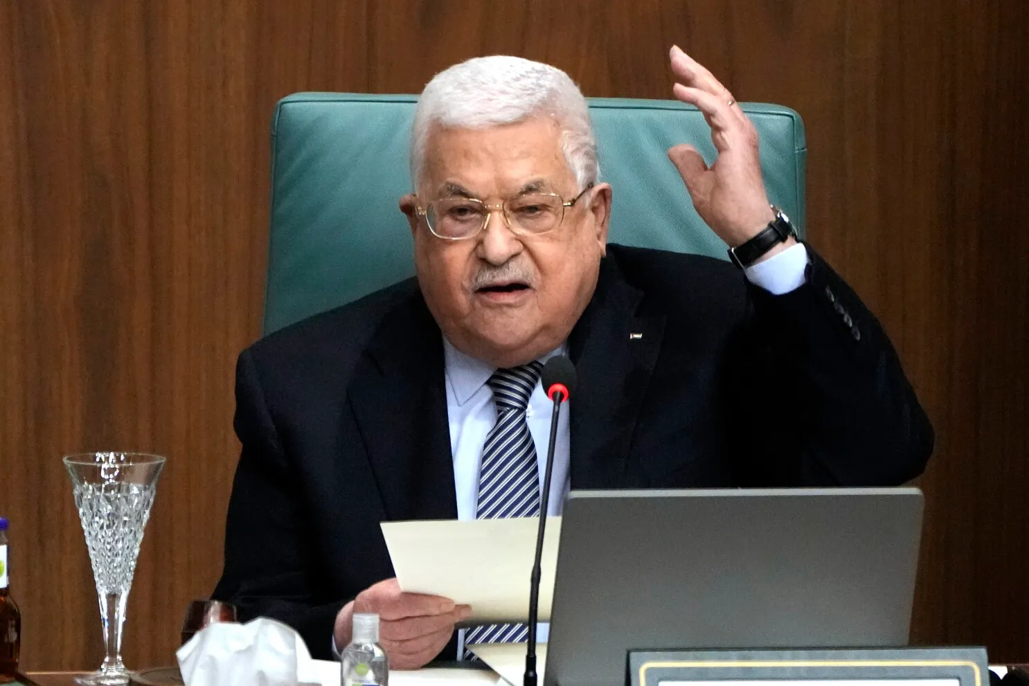 Lãnh đạo Fatah, Tổng thống Palestine Mahmoud Abbas - Ảnh: AP