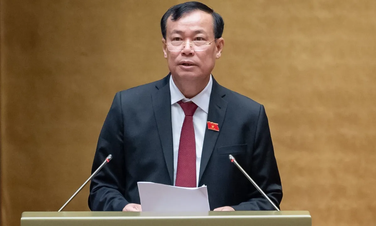 Ủy viên Ủy ban Thường vụ Quốc hội, Chủ nhiệm Ủy ban Quốc phòng và An ninh của Quốc hội Lê Tấn Tới 