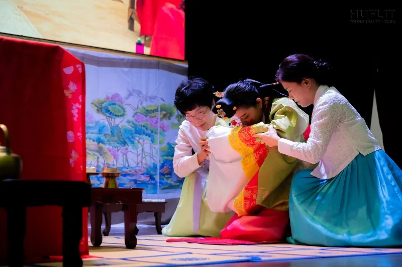 Sự kiện văn hóa “Tái hiện lễ trưởng thành và lễ cưới truyền thống Hàn Quốc” 13