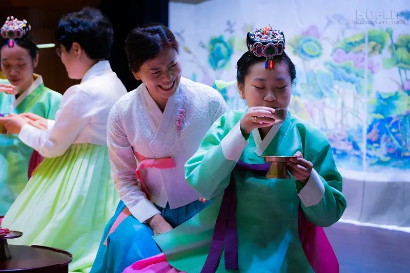 Sự kiện văn hóa “Tái hiện lễ trưởng thành và lễ cưới truyền thống Hàn Quốc” 11